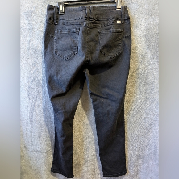 1822 Denim - Picture 4 of 4